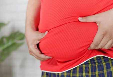 যে কারণে কেবল ভুঁড়ি কমানোর ব্যায়াম যথেষ্ট নয়